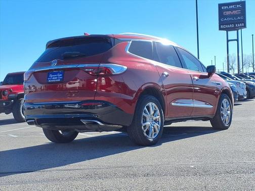 2024 Buick Enclave Essence FWD