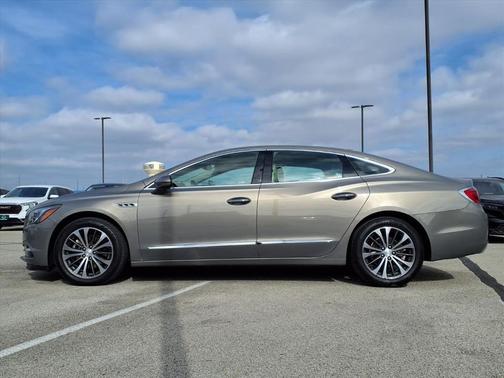 2017 Buick LaCrosse Essence