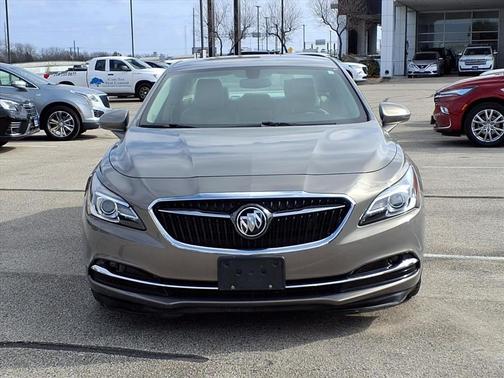 2017 Buick LaCrosse Essence