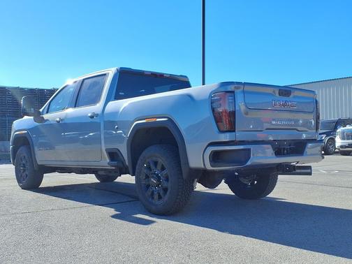 2026 GMC Sierra 2500 AT4