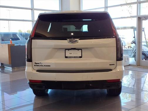 2024 Cadillac Escalade Sport Platinum