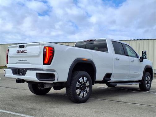 2025 GMC Sierra 2500 Denali