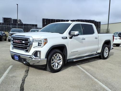 White Frost Tricoat 2021 GMC Sierra 1500 SLT