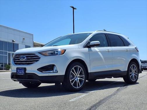 2021 Ford Edge Titanium