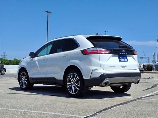2021 Ford Edge Titanium