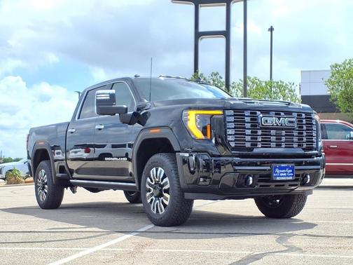 Onyx Black 2026 GMC Sierra 2500 Denali Ultimate