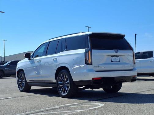 2023 Cadillac Escalade Sport
