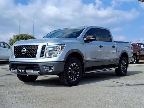 2018 Nissan Titan PRO-4X