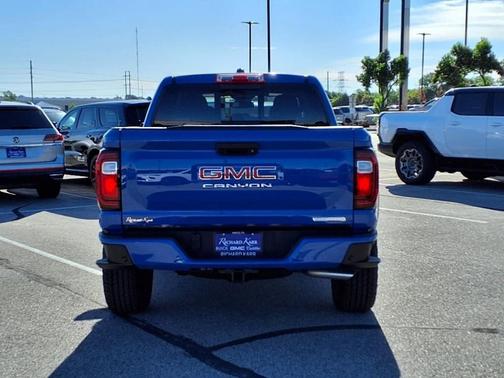 2025 GMC Canyon Elevation