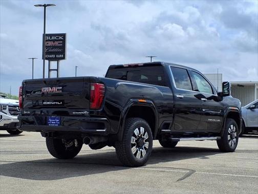 2025 GMC Sierra 2500 Denali