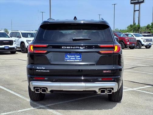 2025 GMC Acadia Denali