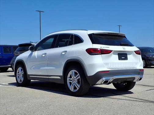 2022 Mercedes-Benz GLA 250 Base
