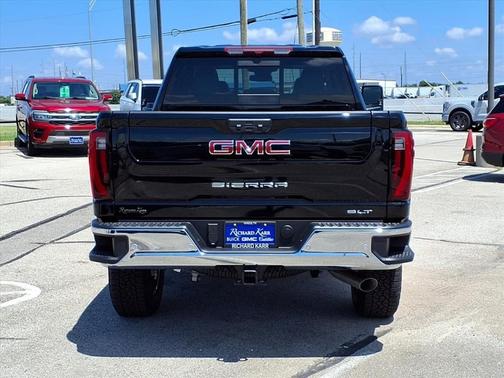 2025 GMC Sierra 2500 SLT