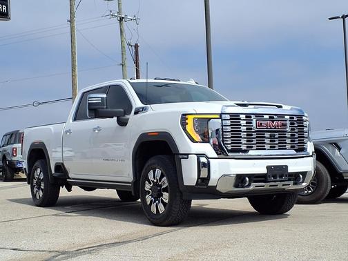 2024 GMC Sierra 2500 Denali