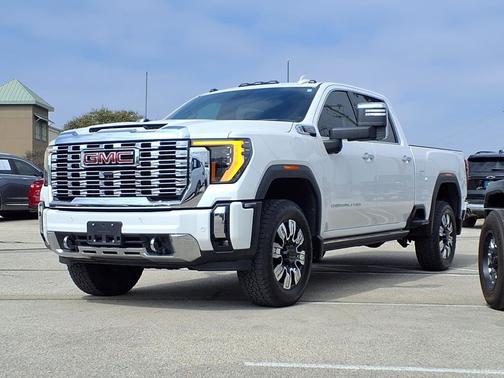 2024 GMC Sierra 2500 Denali