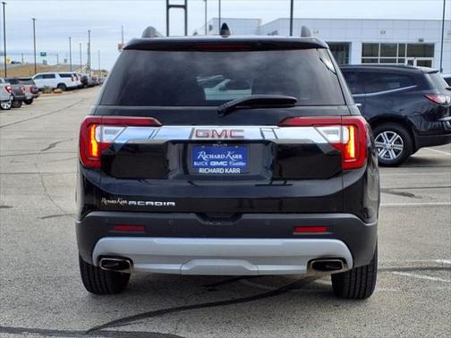 2023 GMC Acadia FWD SLT