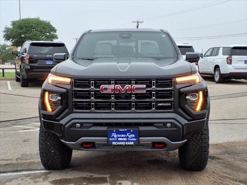 2025 GMC Canyon Base