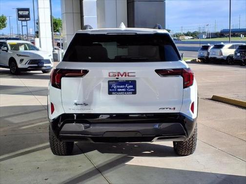 2026 GMC Terrain AWD AT4