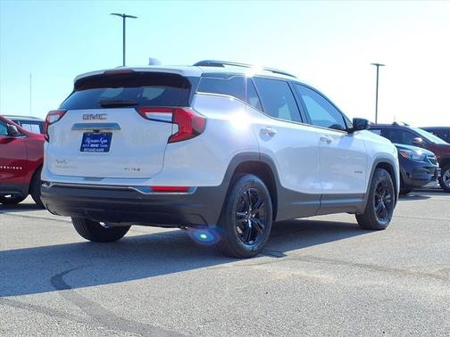 2022 GMC Terrain AWD AT4