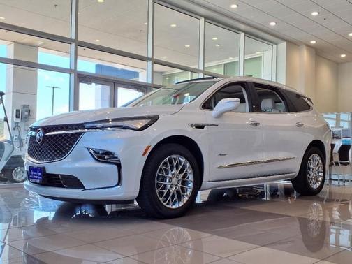 2023 Buick Enclave Avenir FWD