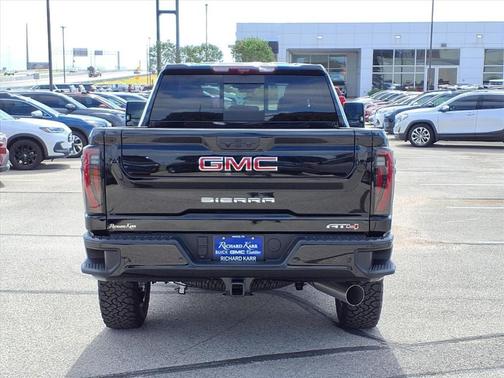 2026 GMC Sierra 2500 AT4