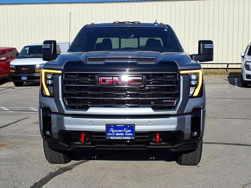 2026 GMC Sierra 2500 AT4