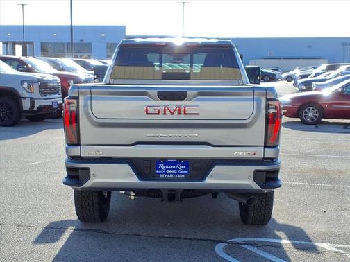 2026 GMC Sierra 2500 AT4