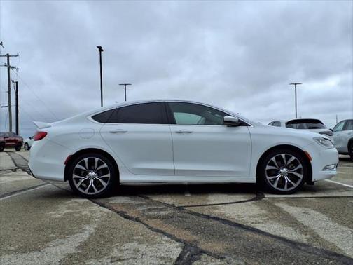 2015 Chrysler 200 C