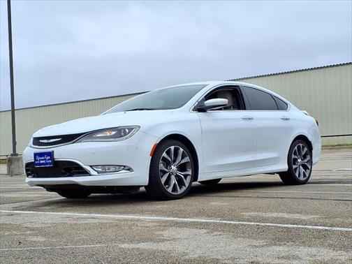 2015 Chrysler 200 C