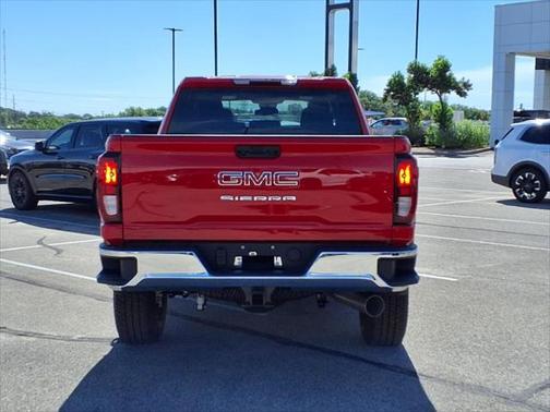 2025 GMC Sierra 2500 Base