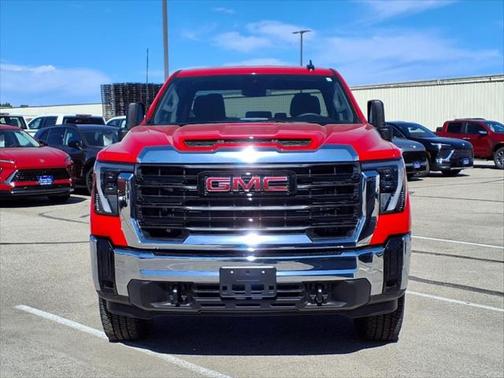 2025 GMC Sierra 2500 Base