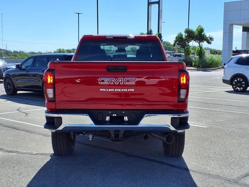 2025 GMC Sierra 2500 Base