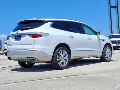 2022 Buick Enclave FWD Premium