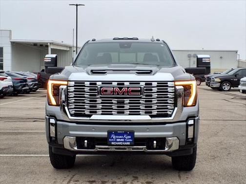 2025 GMC Sierra 2500 Denali