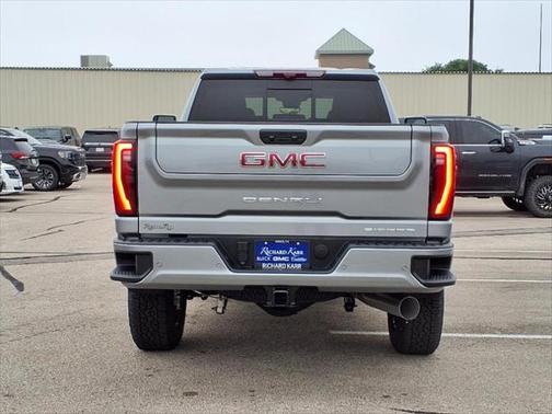 2025 GMC Sierra 2500 Denali
