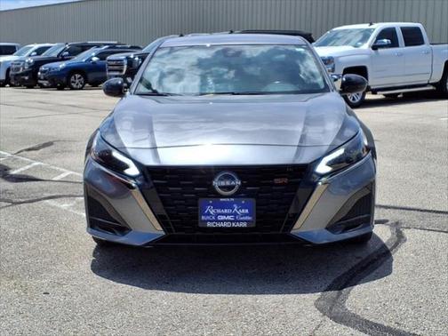 2024 Nissan Altima SR FWD