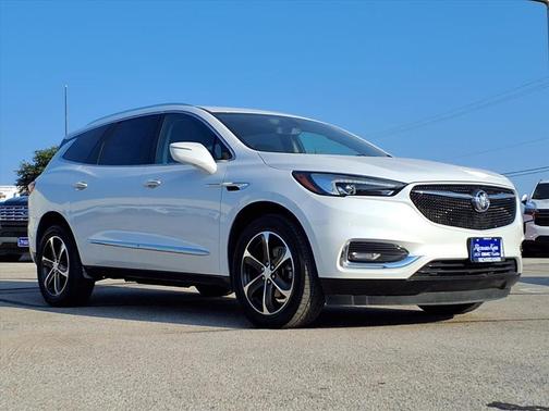 2020 Buick Enclave Essence