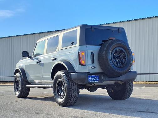 2022 Ford Bronco Wildtrak