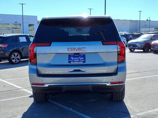 2026 GMC Yukon XL 4WD Elevation