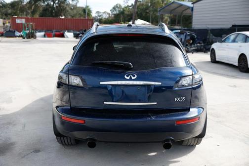 2006 INFINITI FX35 Base