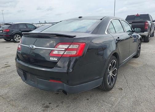 2015 Ford Taurus SHO