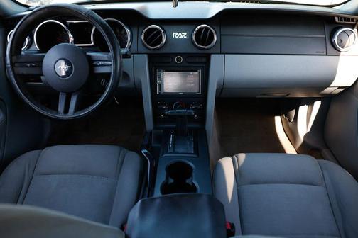 2007 Ford Mustang Premium