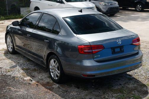 Platinum Gray Metallic 2015 Volkswagen Jetta Auto S w/Technology