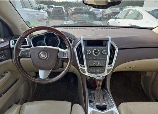 2010 Cadillac SRX Luxury Collection