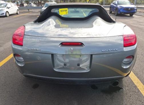 2007 Pontiac Solstice Convertible 2D
