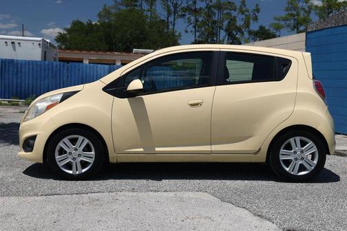 Lemonade 2014 Chevrolet Spark LS