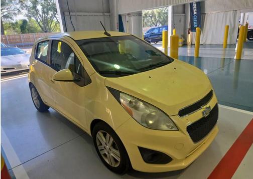 Lemonade 2014 Chevrolet Spark LS