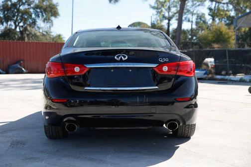 2014 INFINITI Q50 Premium