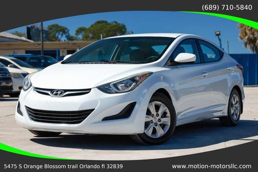 2016 Hyundai ELANTRA SE