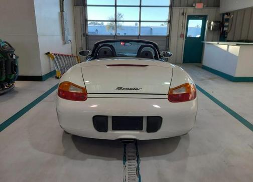 2000 Porsche Boxster Cabriolet 2D